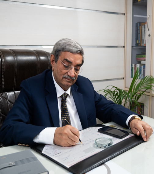 Mr. Rajeshwar Mishra (CHAIRMAN)